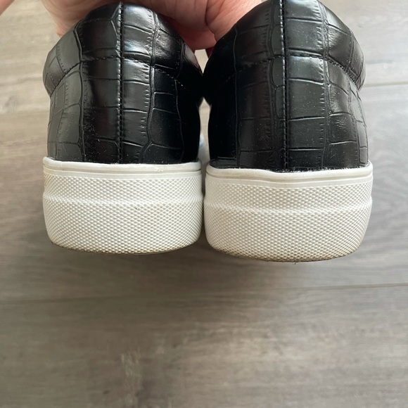 🐊🖤Faux Crocodile skin Soda slip on sneakers! - Picture 3 of 4
